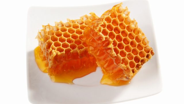 Yellow honeycomb wax