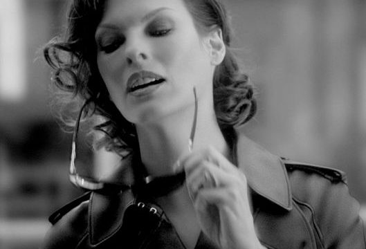 Linda Ewangelista & Loewe