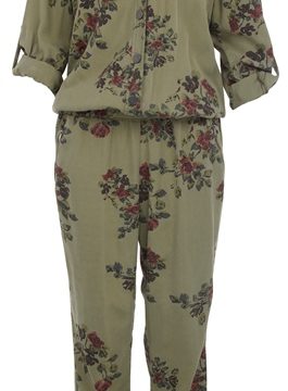 River_Island_SS13_048