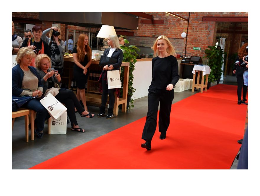 pokaz Nessi_023-016-2014-09-05 _ 10_23_08-80