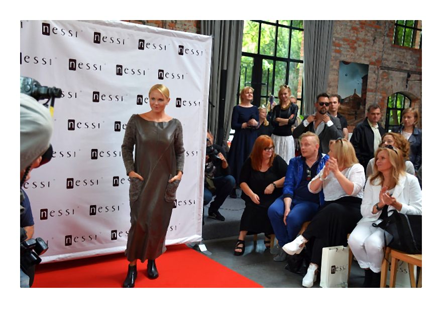 pokaz Nessi_028-020-2014-09-05 _ 10_23_08-80