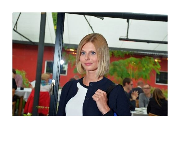 pokaz Nessi_043-026-2014-09-05 _ 10_23_08-80