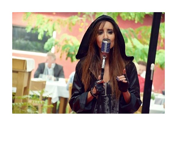 pokaz Nessi_047-027-2014-09-05 _ 10_23_08-80